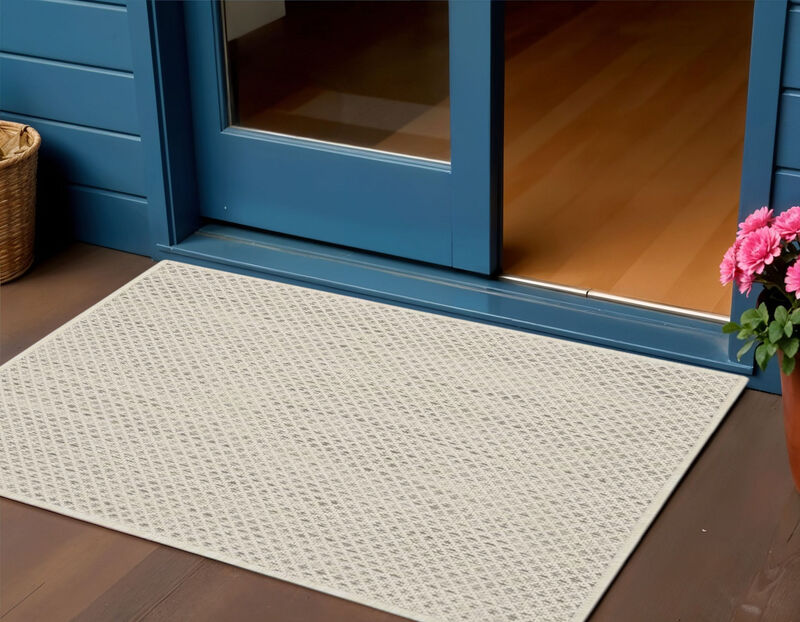 HomeRoots 2' X 3' Ivory And Silver Geometric Indoor Outdoor Area Rug image number 1