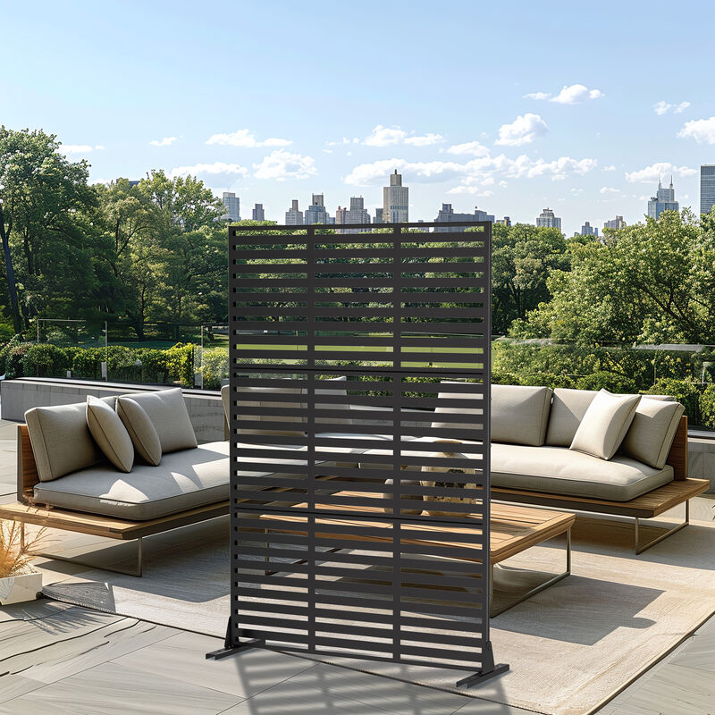 Arched Metal Outdoor Privacy Screen, Freestanding Outdoor Divider Decorative Privacy Fence