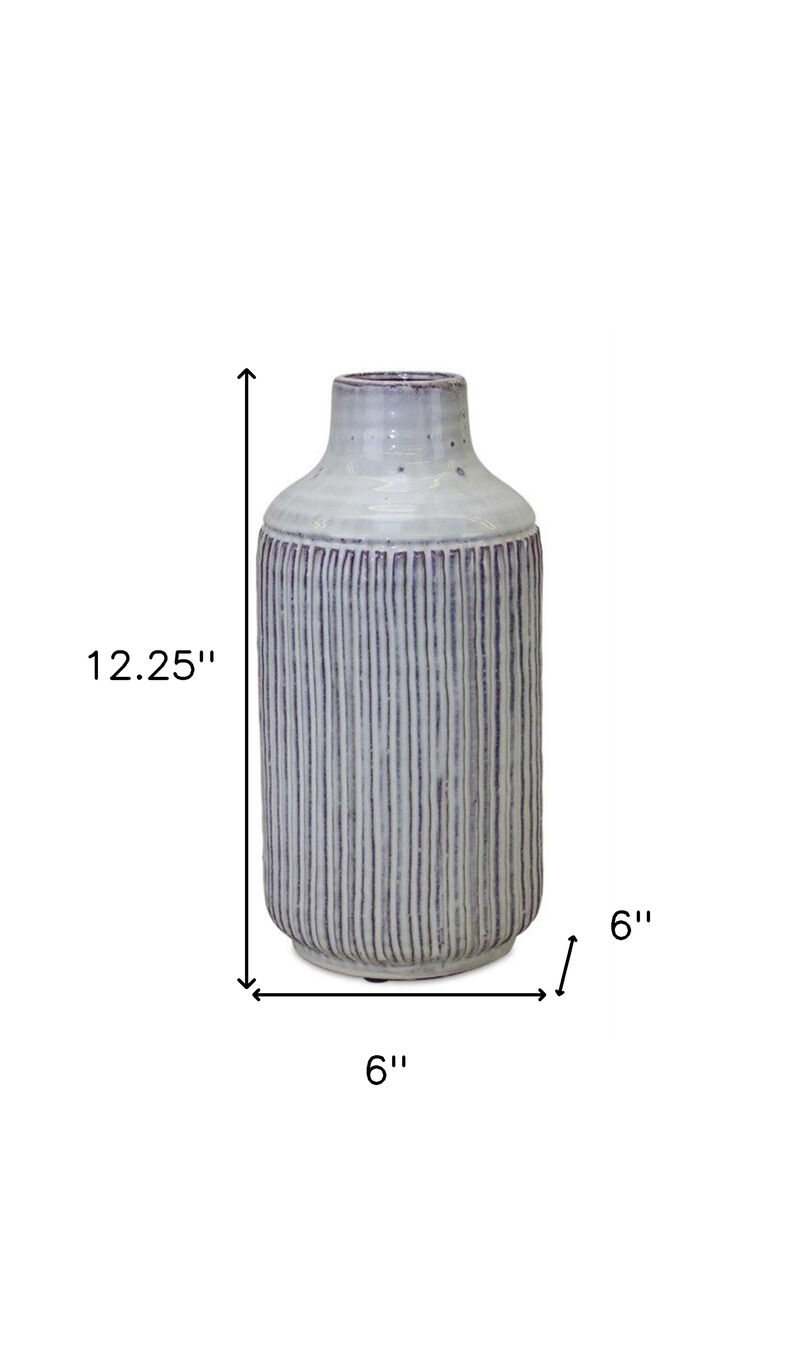 Ribbed Terracotta Cylinder Table Vase &ndash; Elegant Decorative Vase for Centerpieces and Home Accents
