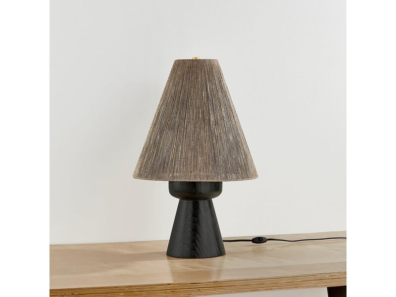 Mannsville Table Lamp image number 2