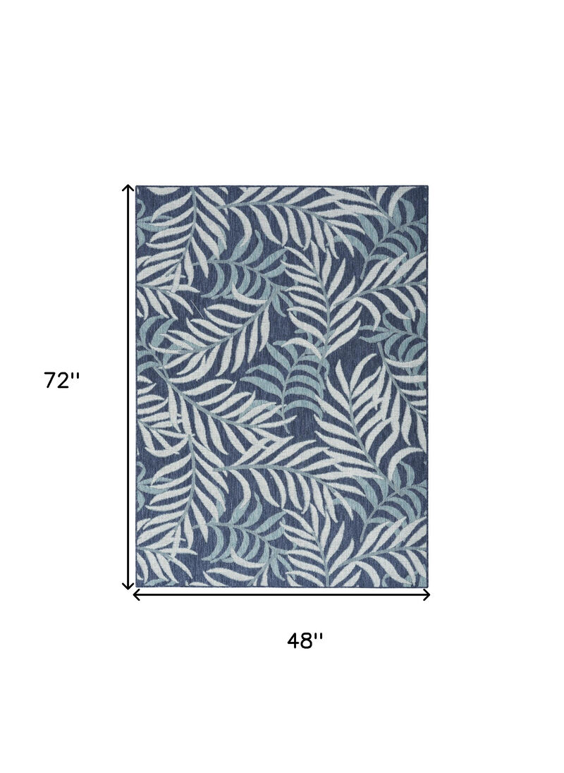 HomeRoots Palm Leaf Indoor Outdoor Area Rug image number 5