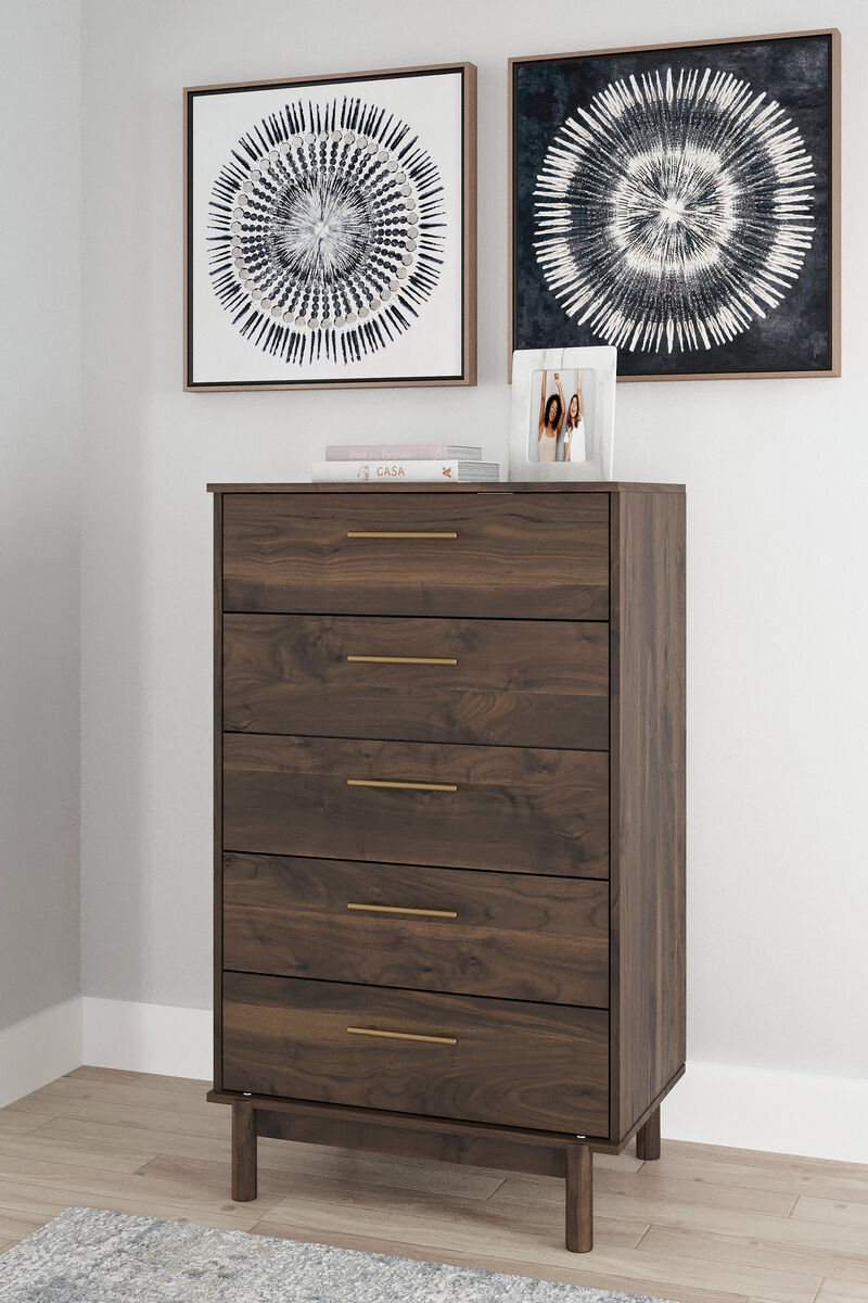 Calverson Chest of Drawers image number 1