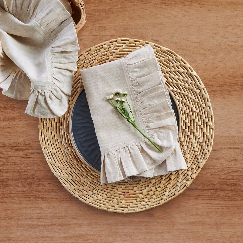 Solino Home Gabrielle Ruffle 100% Linen Dinner Napkins &ndash; Set of 4, 20 x 20 in, Machine Washable, Holiday and Everyday Dining