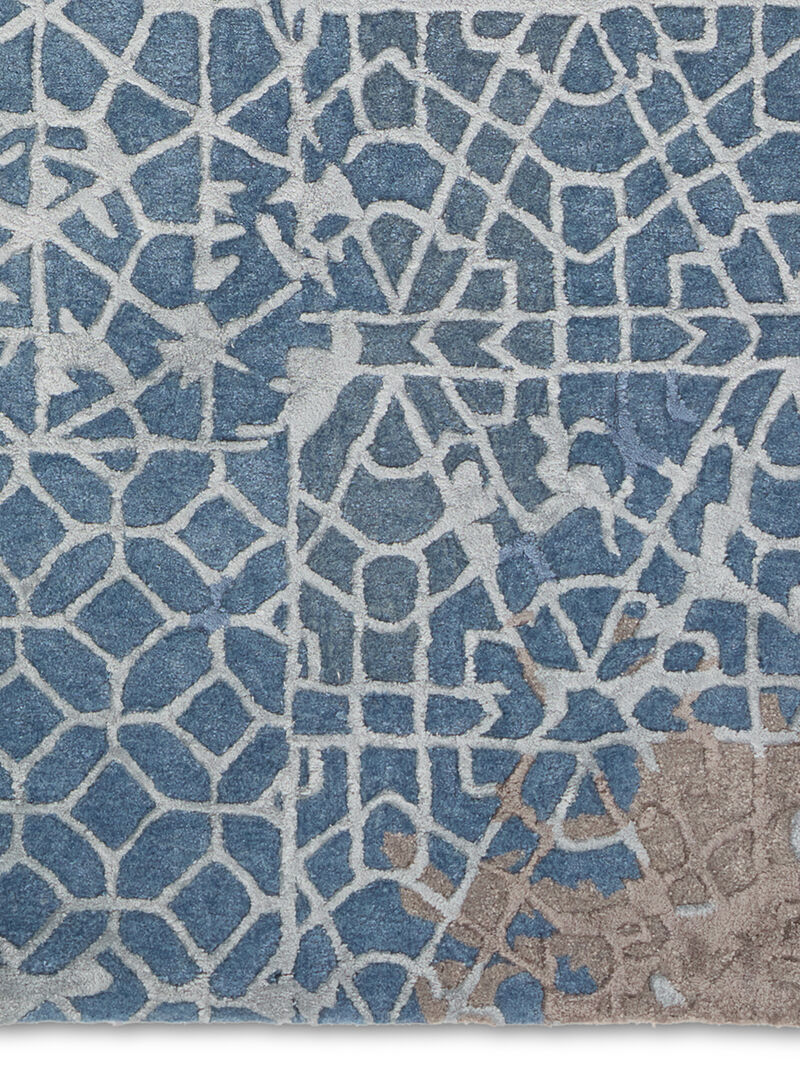 Fragment Sahaj Blue 6' x 9' Rug