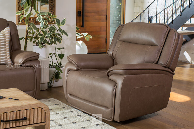 Malcesine Dual Power Leather Recliner image number 1