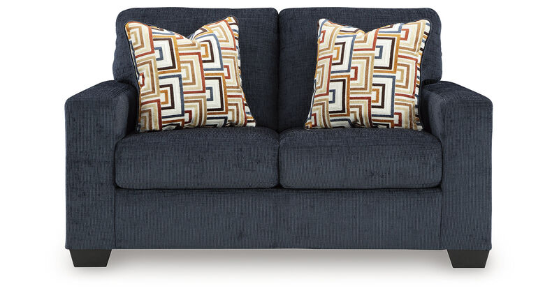 Aviemore Loveseat image number 2