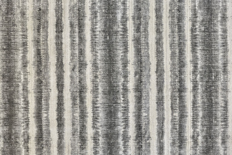 Mackay 8824F Gray/Ivory/Black 5' x 8' Rug