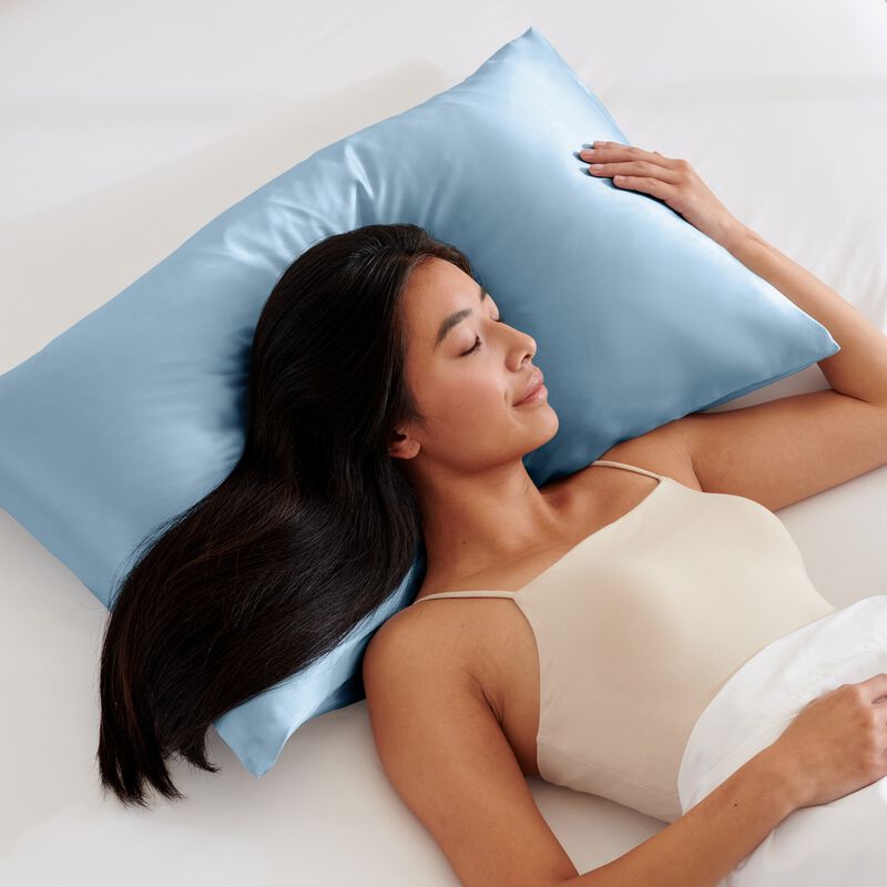 Satin Pillowcase Set for Hair and Skin image number 1