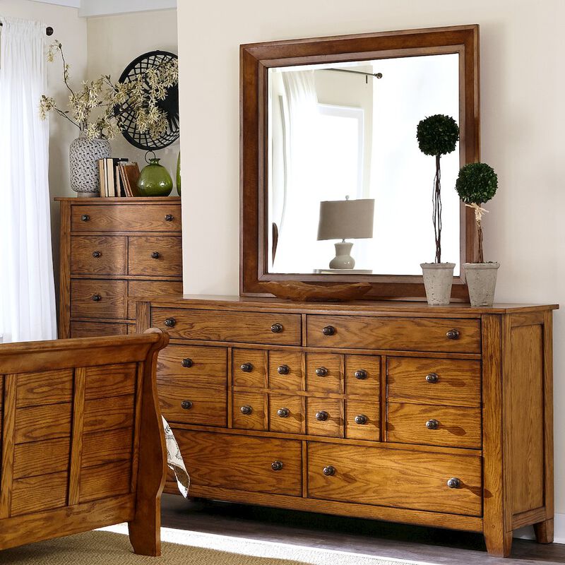 Liberty Furniture Grandpas Cabin Queen Sleigh Bed, Dresser & Mirror, Chest, Night Stand image number 4