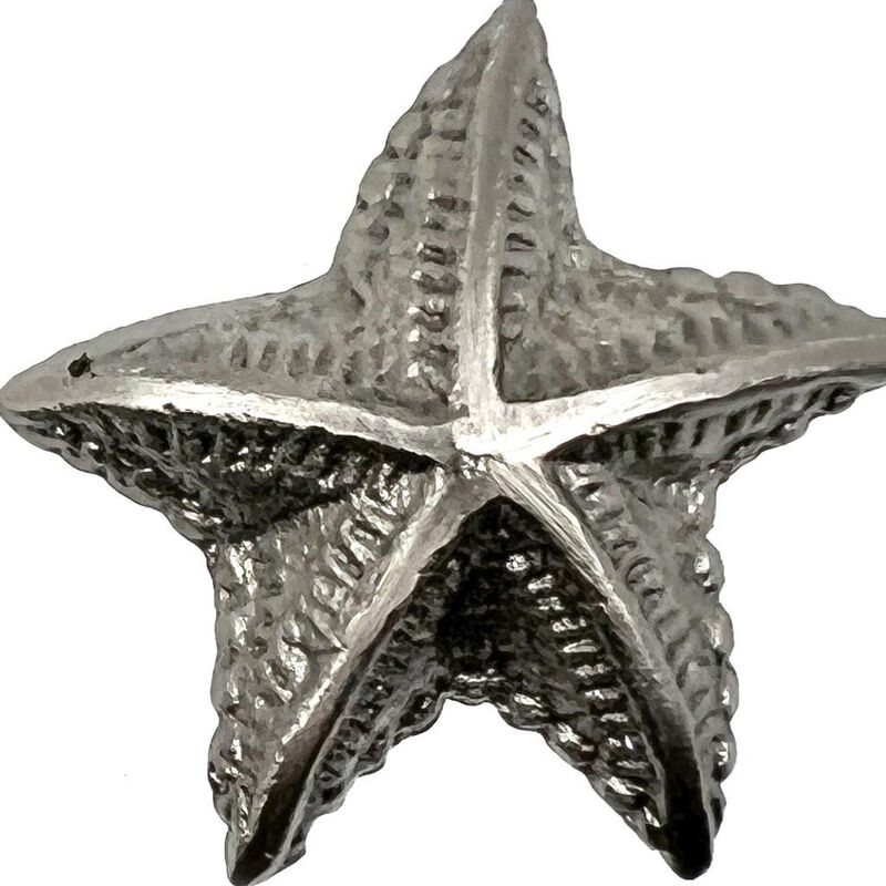 HomeRoots Set of Six Silver Starfish Knob Iron Drawer Pull Knobs image number 4