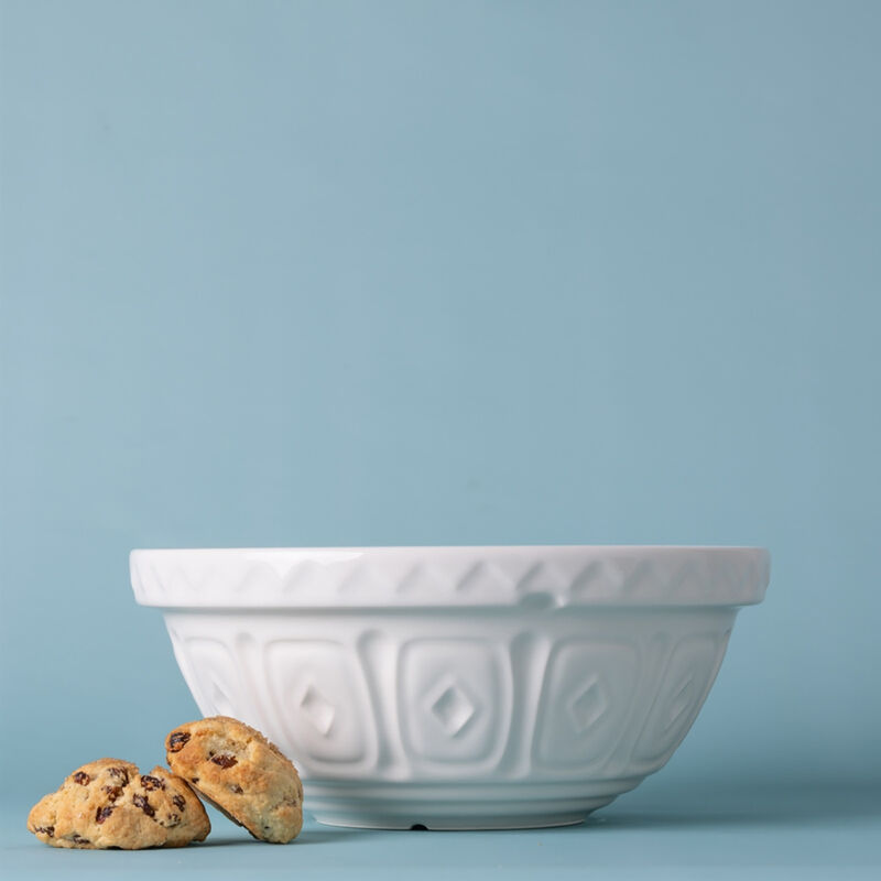 Mason Cash Color Mix Cream Size 18 Mixing Bowl, 2.85 Quart