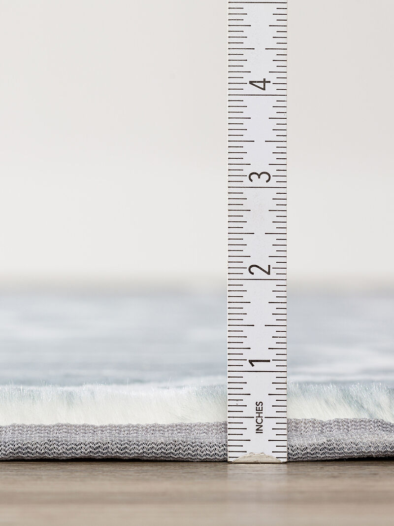 Akina AK4 Flannel 3' x 5' Rug