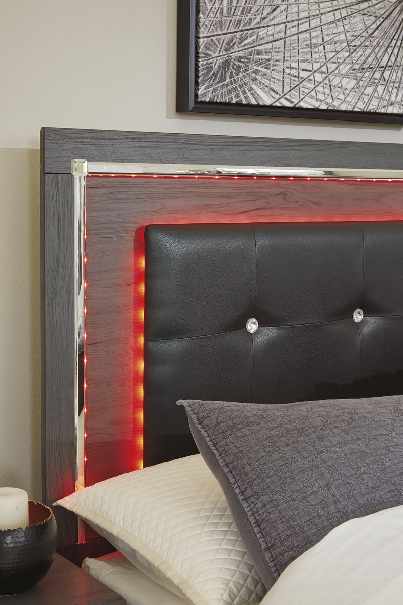 Lodanna King/California King Upholstered Panel Headboard image number 4