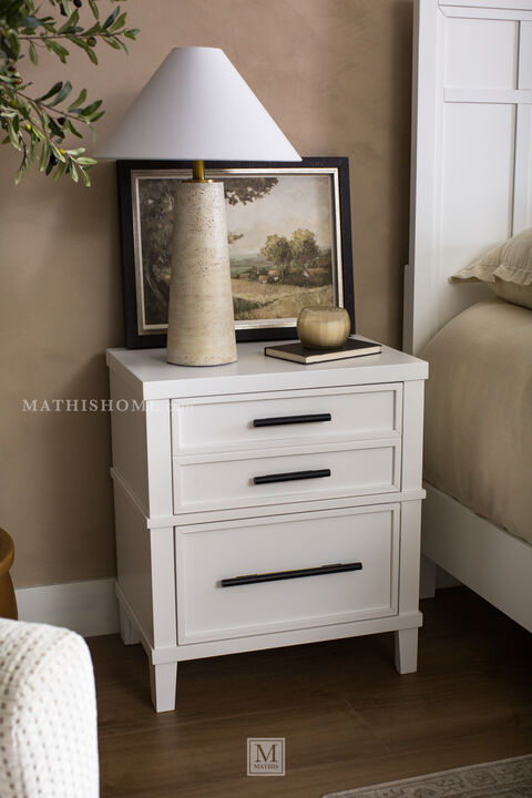 Horizons 2-Drawer Nightstand