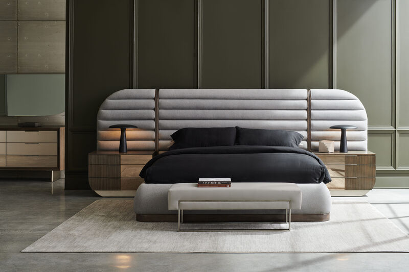 La Moda Upholstered Queen Panel Bed