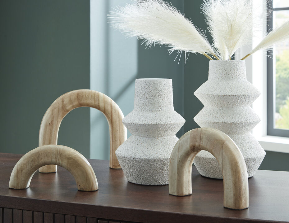 Maddwarth Accessory Set (Set of 5)