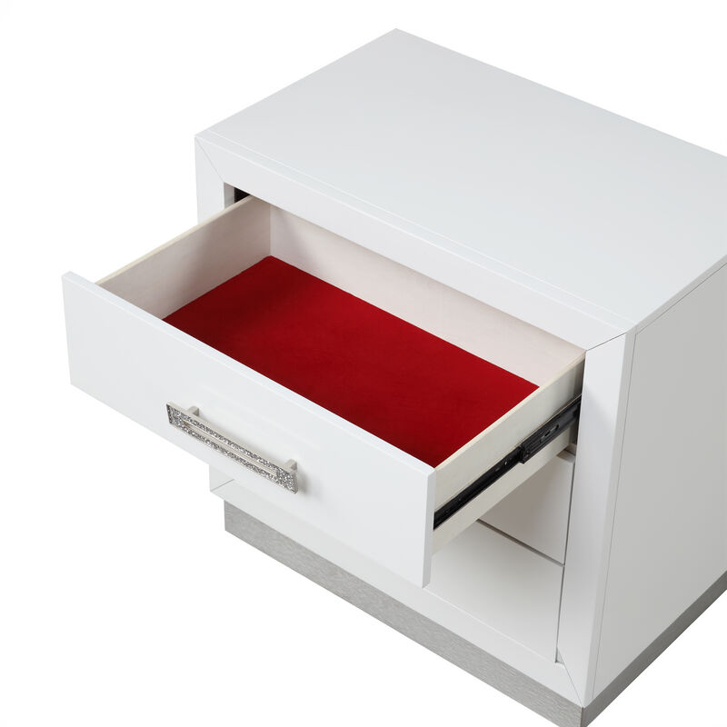 Modern 3-Drawer Nightstand with Crystal Diamond Hardware image number 2