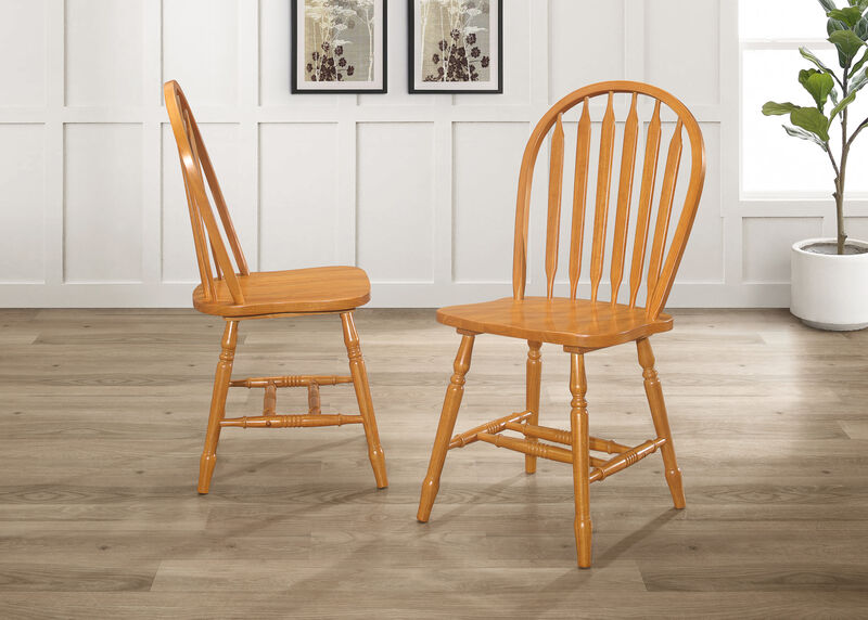 Light Oak Solid Wood Windsor Arrowback Dining Chairs (Set of 2)