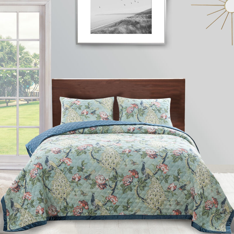 Eden 3 Piece King Quilt Set, Peacock Print, Green Microfiber - Benzara
