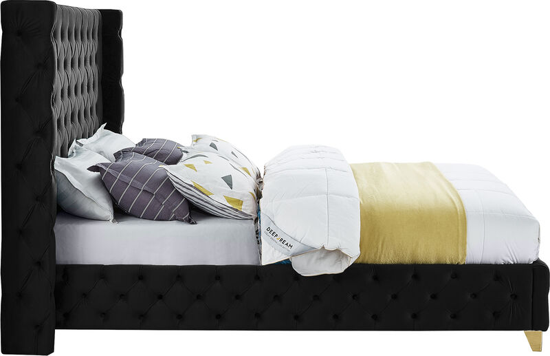 Meridian Furniture Savan Black Velvet King Bed image number 8