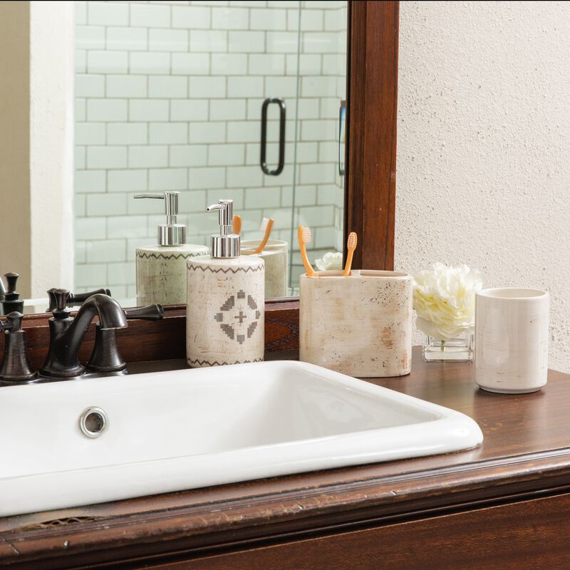 Dakota 3-Piece Bathroom Set image number 1