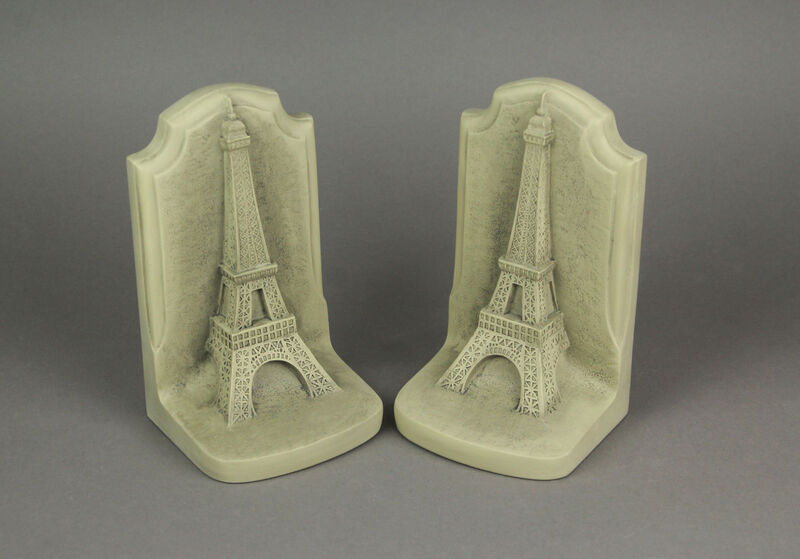 Historical Wonders Collection Eiffel Tower Bookends Art image number 3