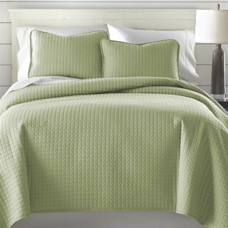 Lightweight Microfiber Quilt Set &ndash; Ultra Soft 3-Piece Bedding for Comfort & Style