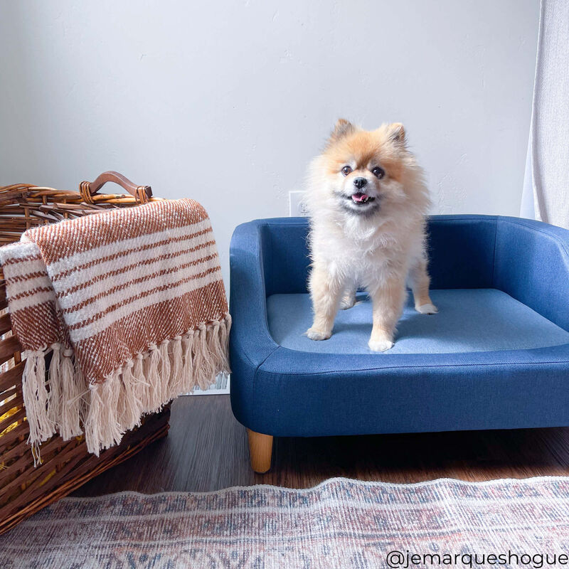 Bennett Elevated Linen Sofa Pet Daybed for Small and Medium Dogs, Navy image number 5
