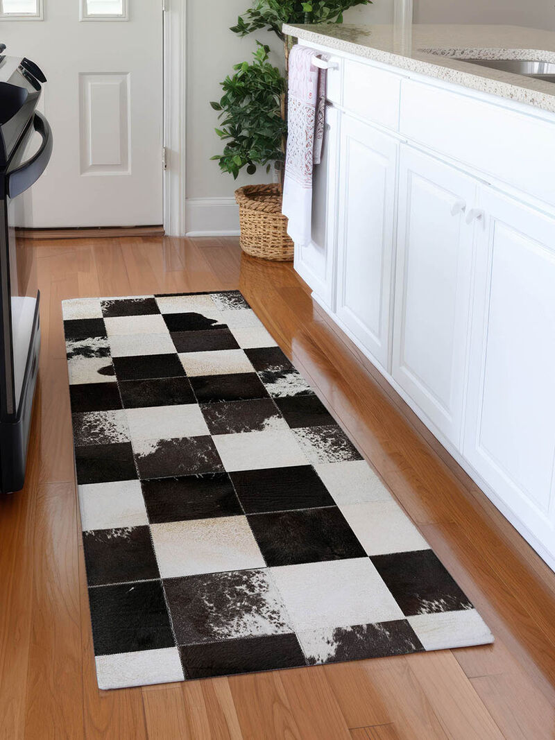 Bozeman BM10 Black 2'3" x 7'6" Rug