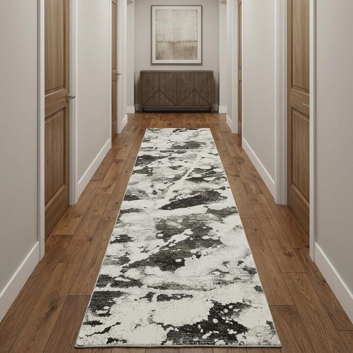HomeRoots Abstract Runner Rug