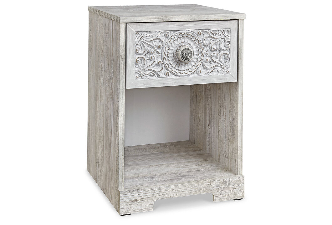 Paxberry Nightstand