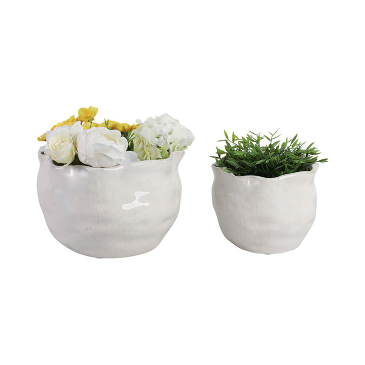 White Wavy Edge Stone Planters