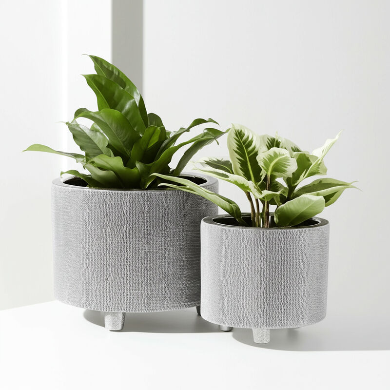 Footed Scratched Planters (Set of 2)