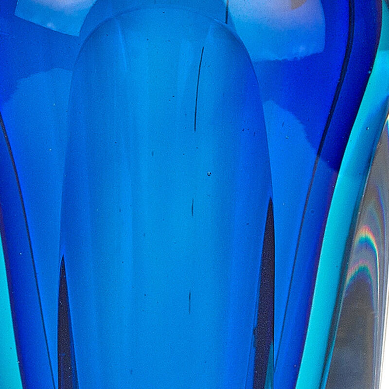 HomeRoots 6" Blue And Clear Cylinder Crystal Glass Table Vase image number 4