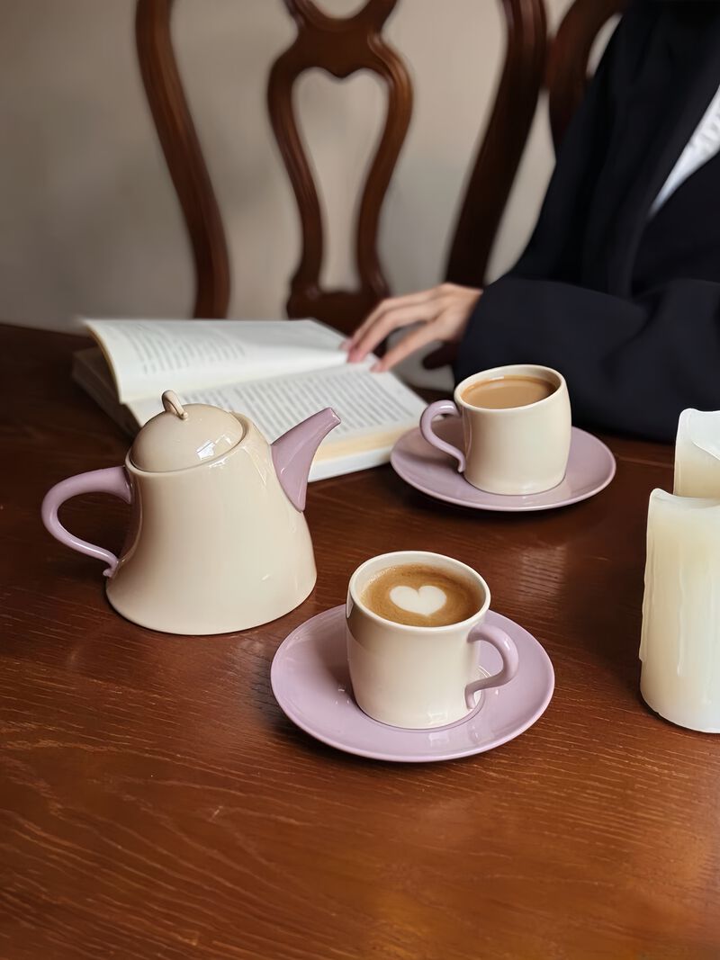 Postmodern Wiggle Ceramic Tea Set of 5 with 1 Teapot 2 Mugs & 2 Saucers image number 1