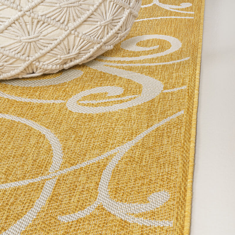 Maribel Traditional Classic All-Over Scroll Indoor/Outdoor Area Rug