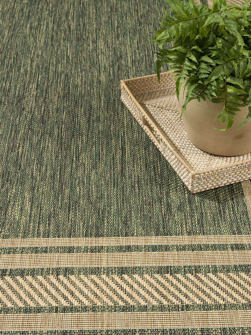 Horizon Indoor/Outdoor HOZ03 Green 5' x 7' Rug