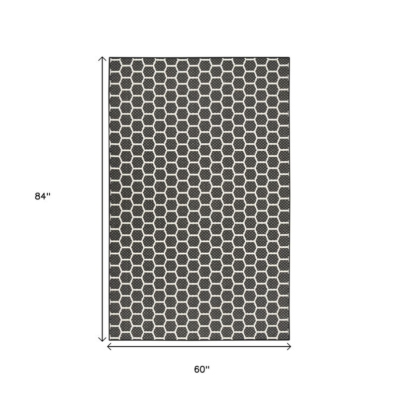 HomeRoots 6' X 9' Black And Ivory Geometric Indoor Outdoor Area Rug image number 5