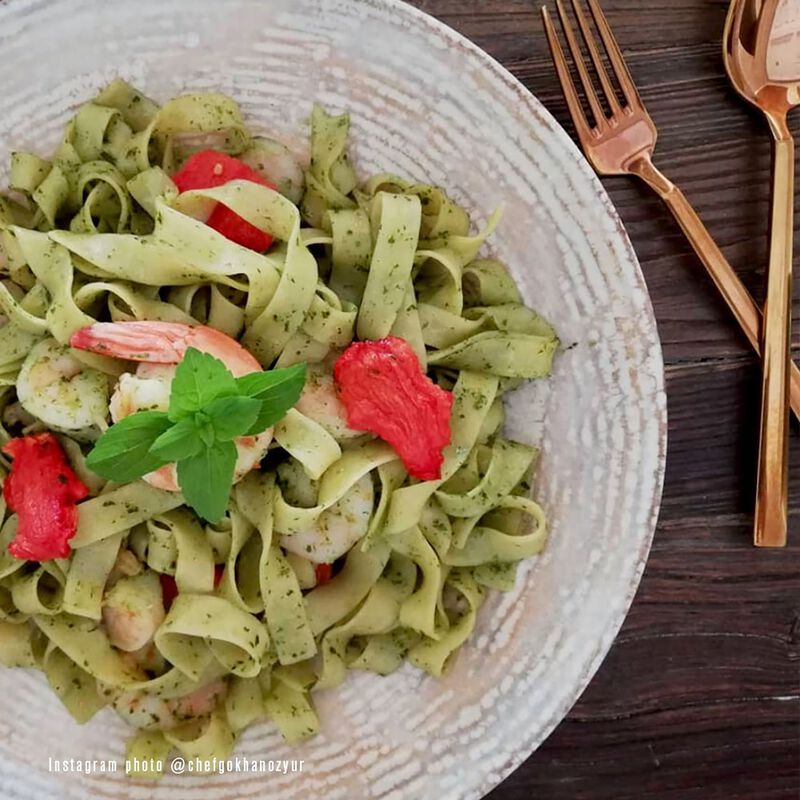 Patera dia.10" h:2" 44 oz. Round Decorated Porcelain Bowl (Set of 2)