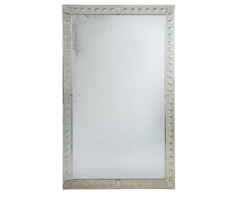 Maria Mirror image number 0