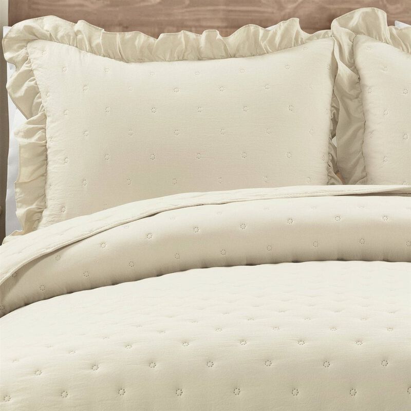 Reversible Ruffle 3-Piece Quilt Set – Oversized and Lightweight