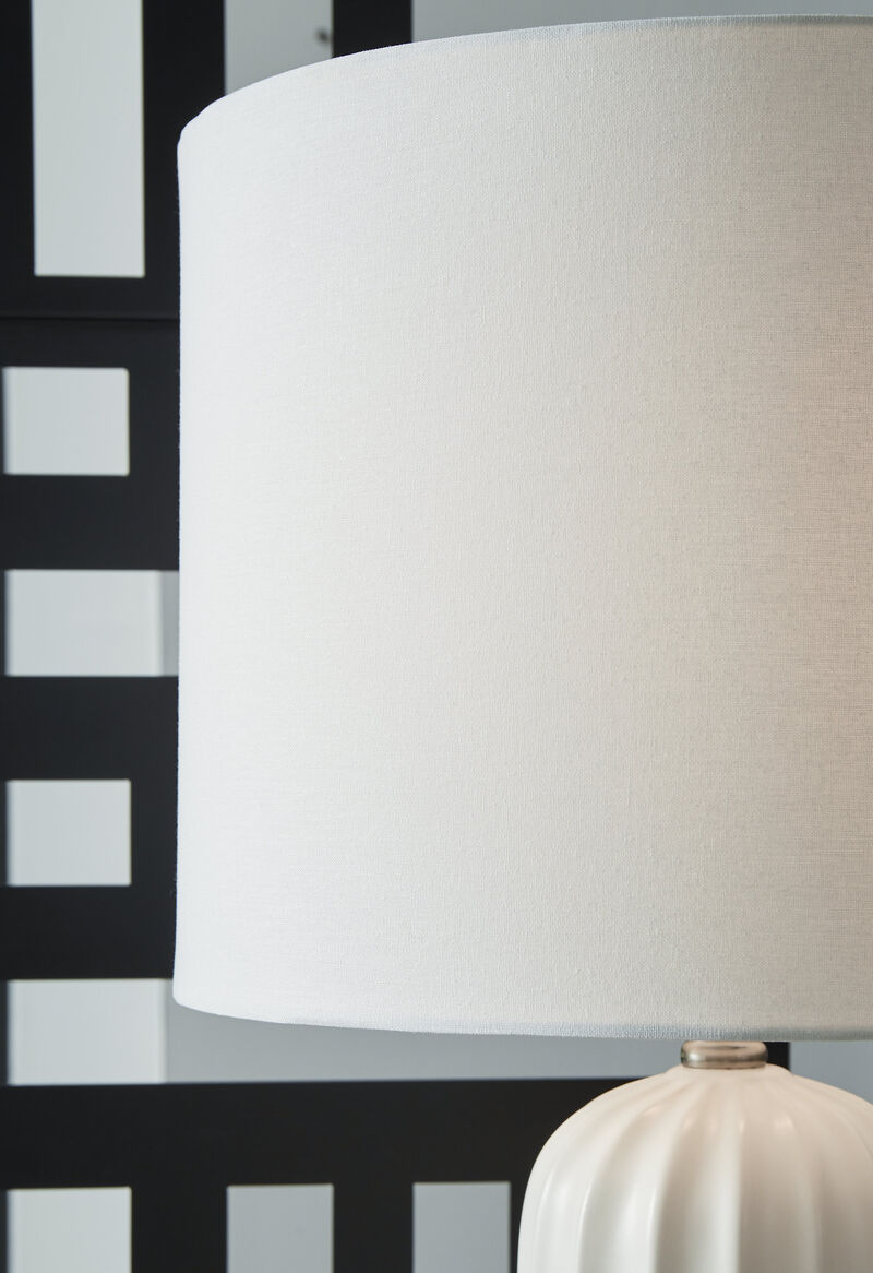 Clarkland Table Lamp (Set of 2) image number 2