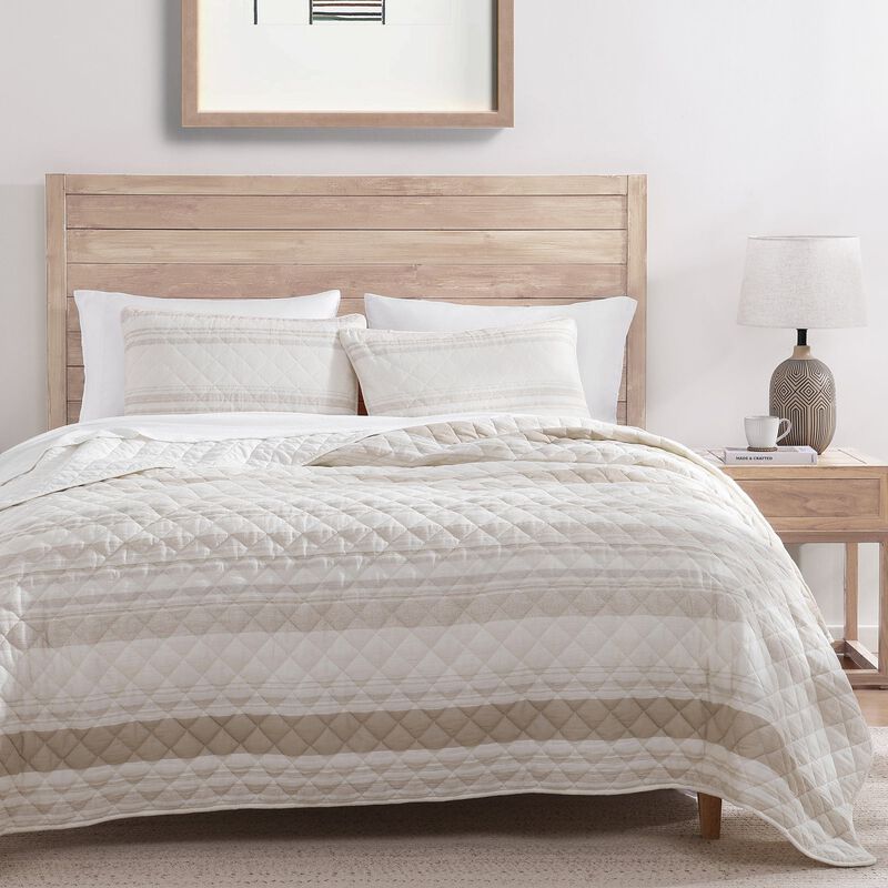 Mystic Taupe Full/Queen Quilt Set image number 1