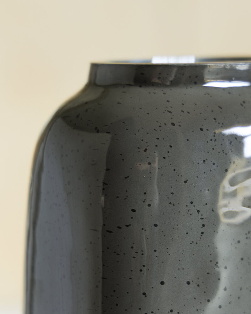 Kierlain Vase image number 2
