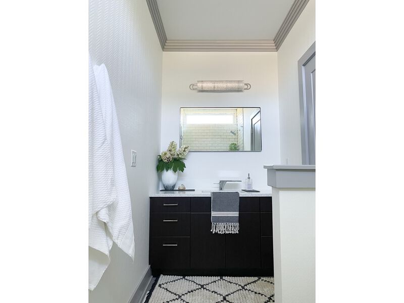 Buckley Bath And Vanity Light image number 1