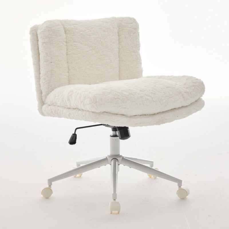 GOODSILO Spacious Ergonomic Swivel Office Chair with Double Cushion Comfort image number 3