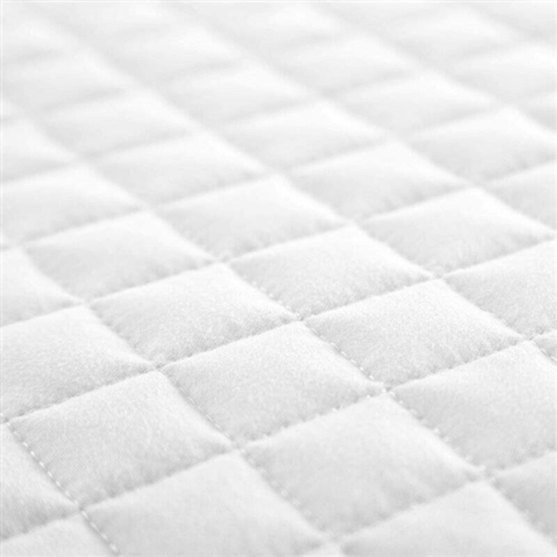 Lightweight Microfiber Quilt Set – Ultra Soft & Breathable