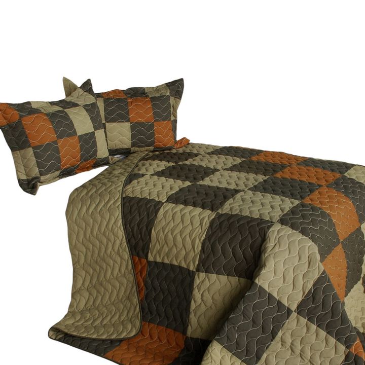 Quilted Patchwork Quilt Set 3-Piece with Matching Shams