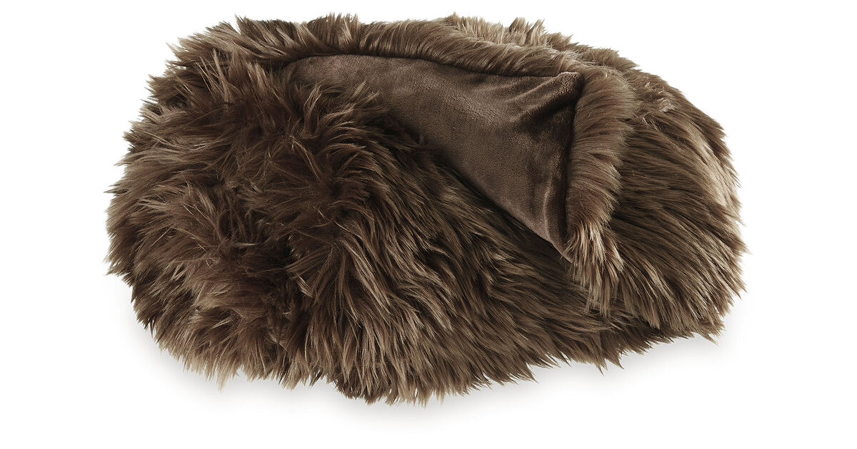 Bellethrone Throw (Set of 3)
