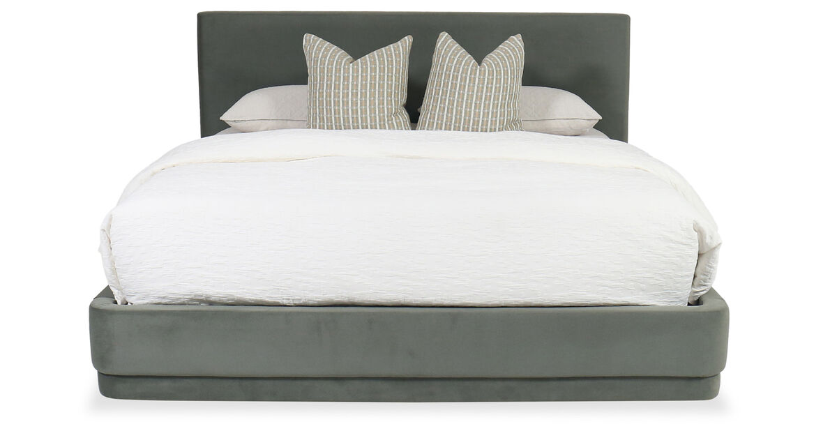 Everett King Upholstered Bed